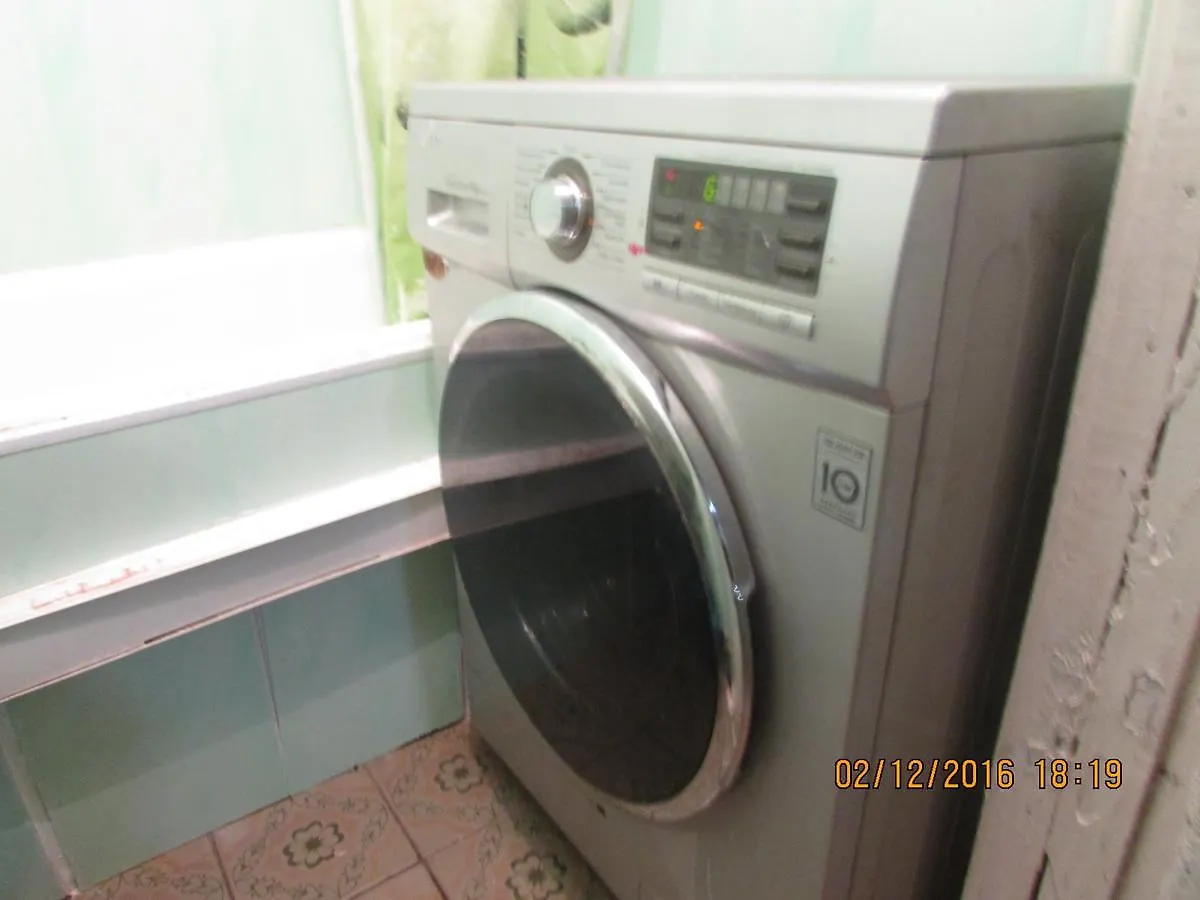 Hostel Near Demiivska Metro Station Kiev 0*, Kyiv Ukraine